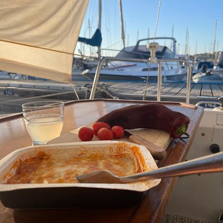 Yacht Studio Galarne Saint-Raphaël エクステリア 写真